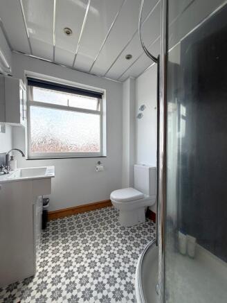 3 bed Semi-Detached for sale Image 5
