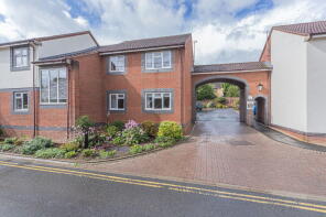 Flat 9, Clarence Court, Clarence Road, Wotton-under-edge GL12 7EX