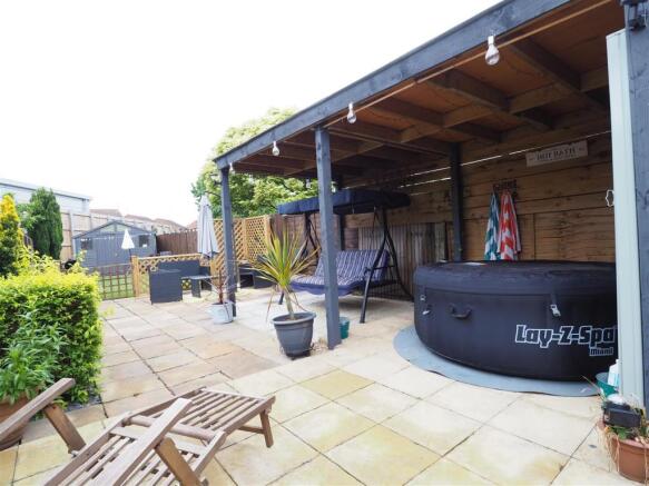 Paved Outdoor Entertainment Area 175