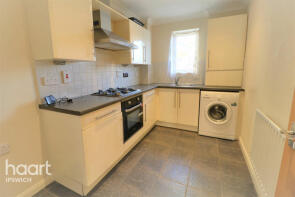 71, Hening Avenue, Ipswich IP3 9QJ