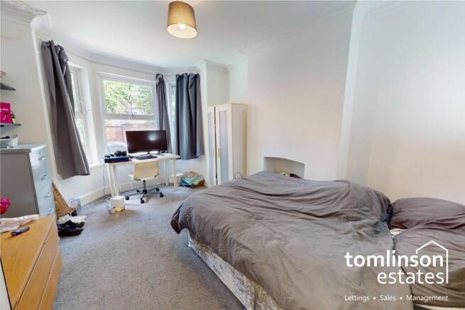 Douglas Road, Lenton, Nottingham, NG7 1NW photo 4