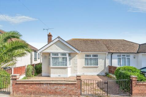 Elmtree Road, Basildon, Essex, SS16