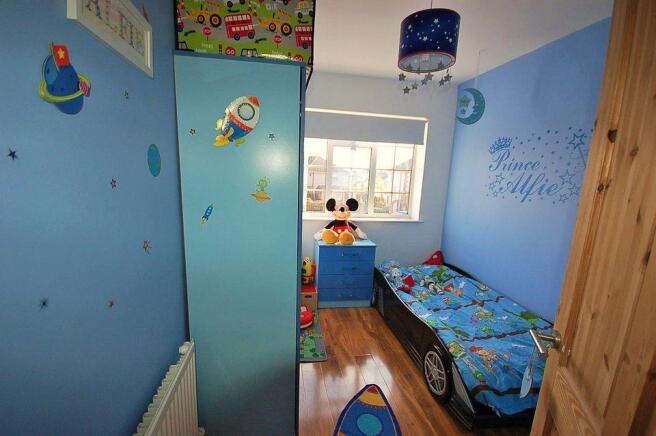Photo 8