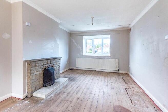 SITTING ROOM DINING ROOM AND KITCHEN