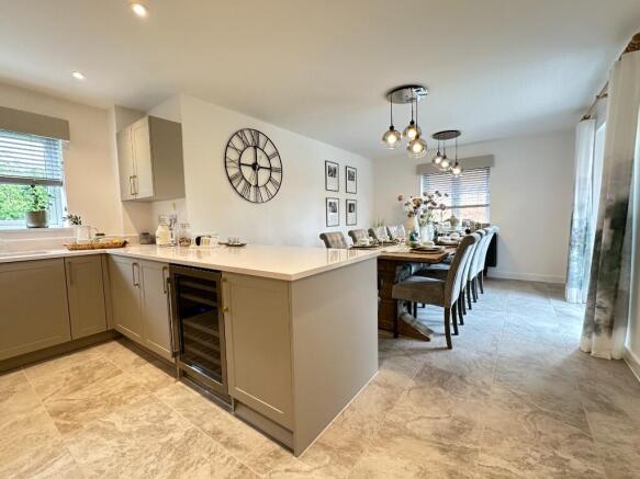 Blake kitchen/diner 