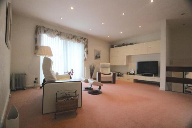 Lounge Area
