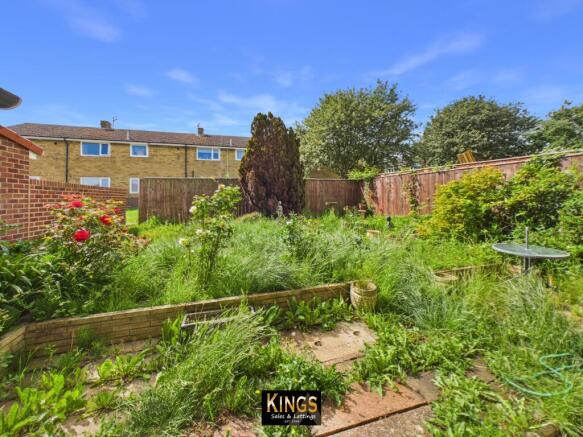 3 bed Semi-Detached for sale Image 10