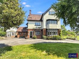 47, Upton Close, Gloucester GL4 3EX