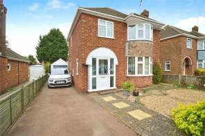 62, Western Crescent, Lincoln LN6 7TD
