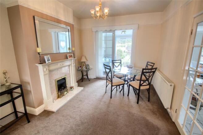 3 bed Semi-Detached for sale Image 4