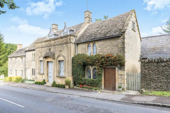 Spa Cottages