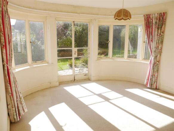 tranters dining room.JPG