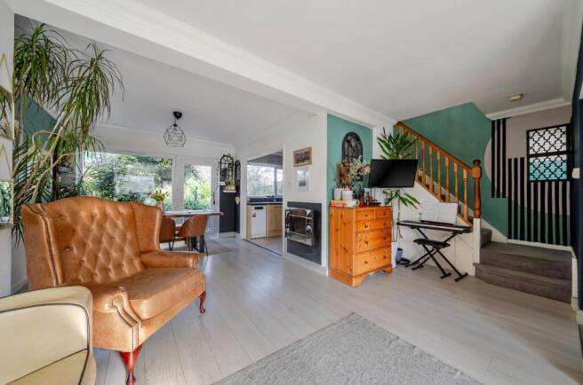 Brownhill Close 5 (12).jpg