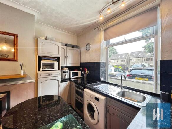 2 bed Terraced for sale Image 10
