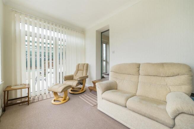 Sitting/Family Room