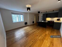 Flat 2, 35, Warple Way, London W3 0RX