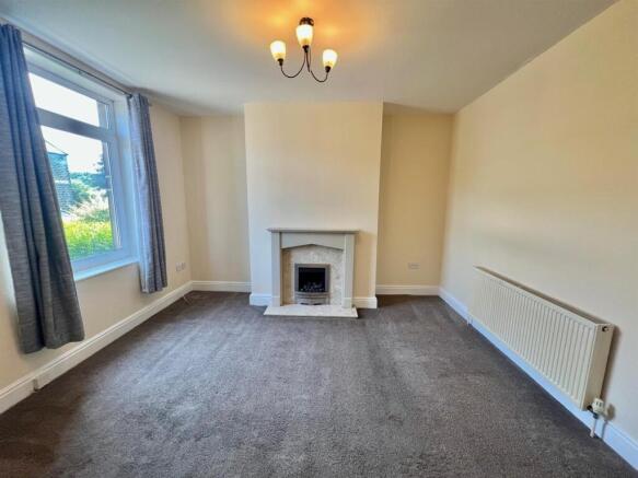 2 bed Terraced for sale Image 5