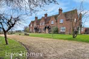 12, Peakes End, Bedford MK45 5AX