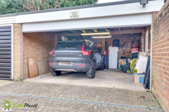 Detached Double Garage with Power & Roller Door