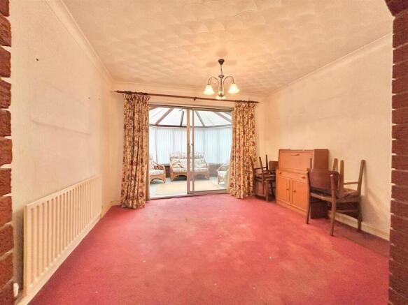 Dining Room.jpg