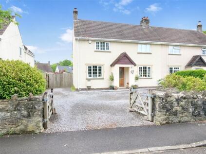 A spacious 3 bedroom home in sought-after Chew Magna.