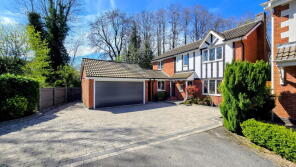 29, Netherstone Grove, Sutton Coldfield B74 4DT