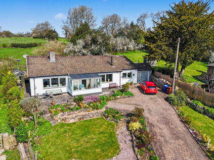 Piccadilly Lane, Upper Mayfield, DE6