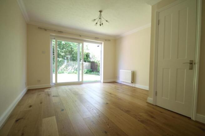 Lounge/dining room