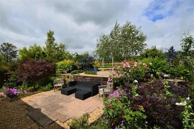 GARDEN 2