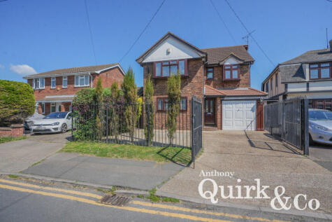 Larup Avenue, Canvey Island, SS8