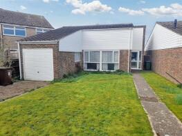 8, Webb Close, Pagham PO21 4XB