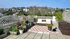 Flat 1, Terracina, Lower Erith Road, Wellswood, Torquay TQ1 2PX