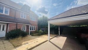 104, Larchfield Road, Maidenhead SL6 2SF