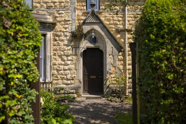 6 The Mount front elevation