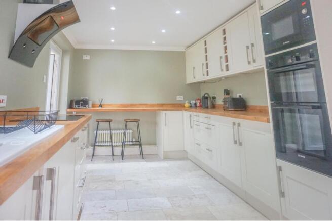 Kitchen/breakfast