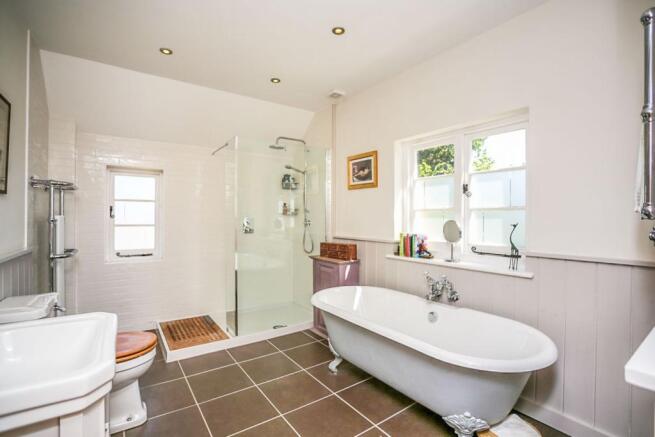 Master En-suite