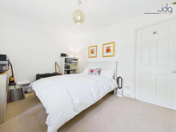 Double Bedroom 1