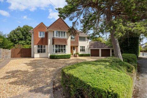 Cleevelands Drive, Cheltenham, Gloucestershire GL50