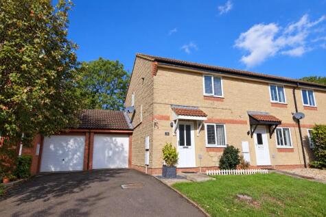 Bright Close, Chippenham
