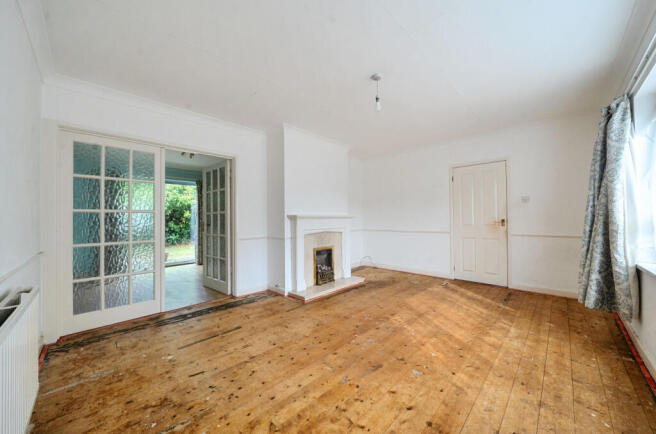 1335987-2-6895c18...