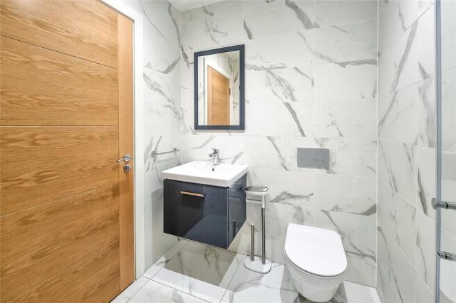 2 bed Apartment for sale Image 9