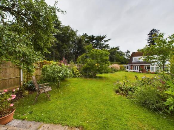 Photo 25