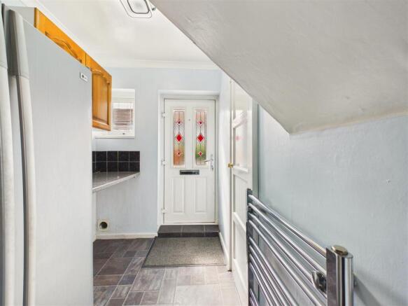 3 bed Terraced for sale Image 4