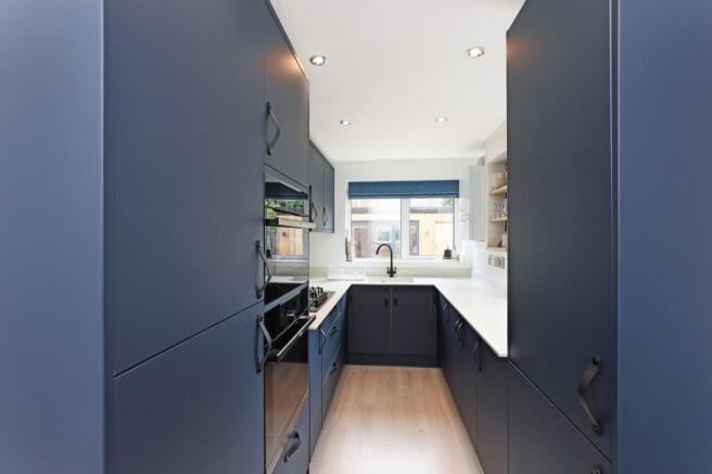 3 bed Detached for sale Image 6