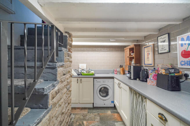 1 bed Terraced for sale Image 4