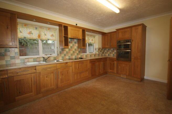 Kitchen breakf...