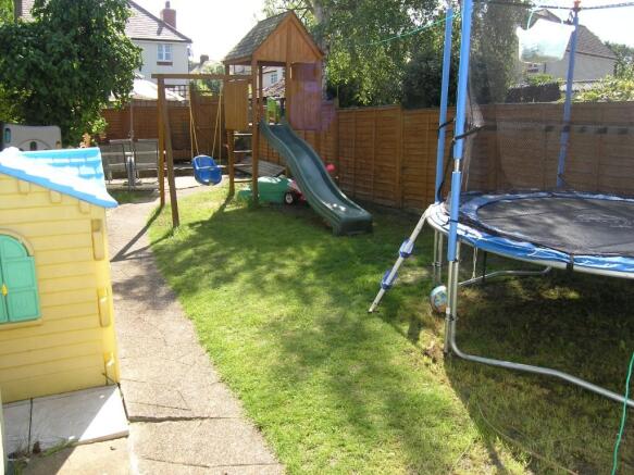 Photo 11