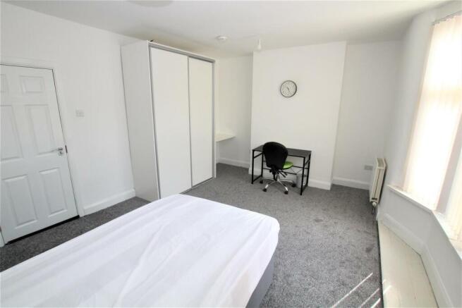 bedroom5 angle 2.jpg