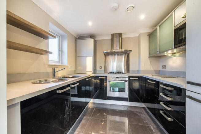 1421056-1-699ddd3...