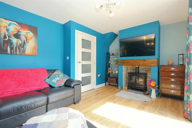 4 bed Detached for sale Image 6